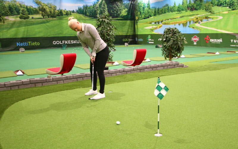 Golfkeskus lähipelialue puttaus